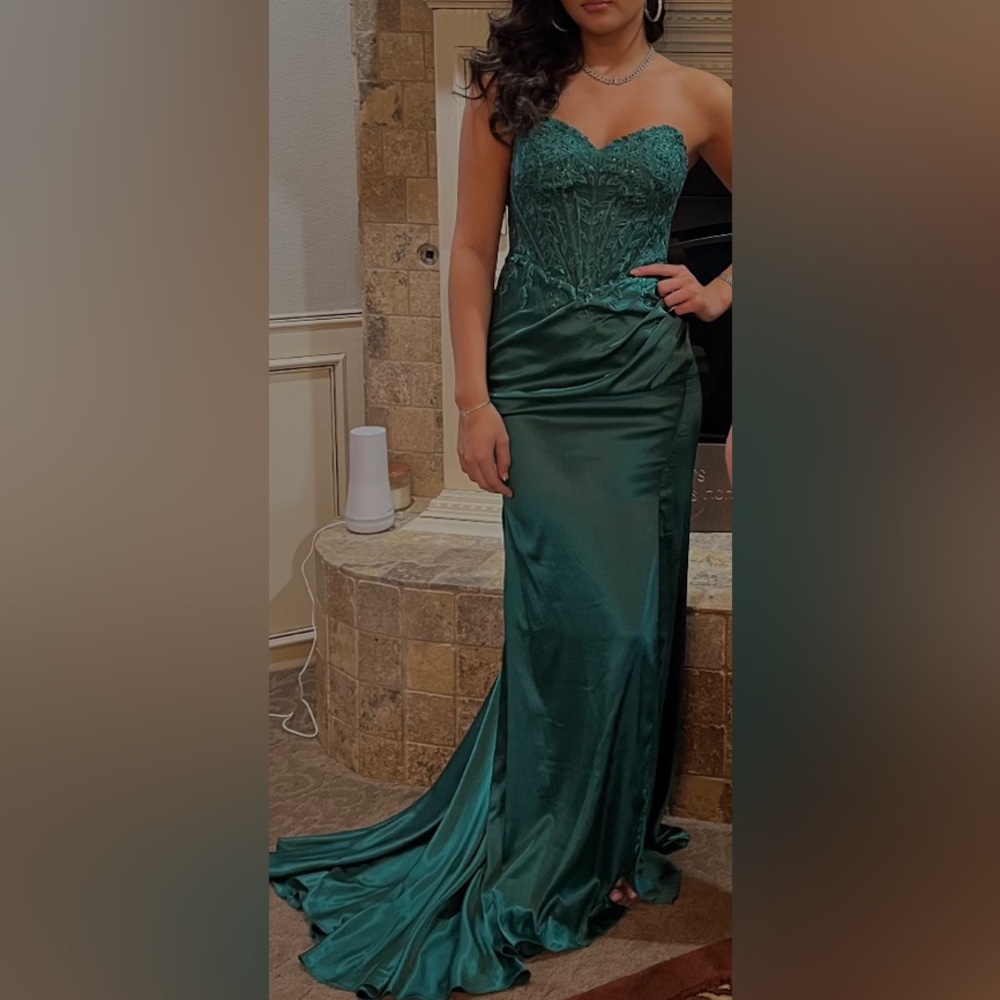 MoriLee Madeline Garner green formal dress
